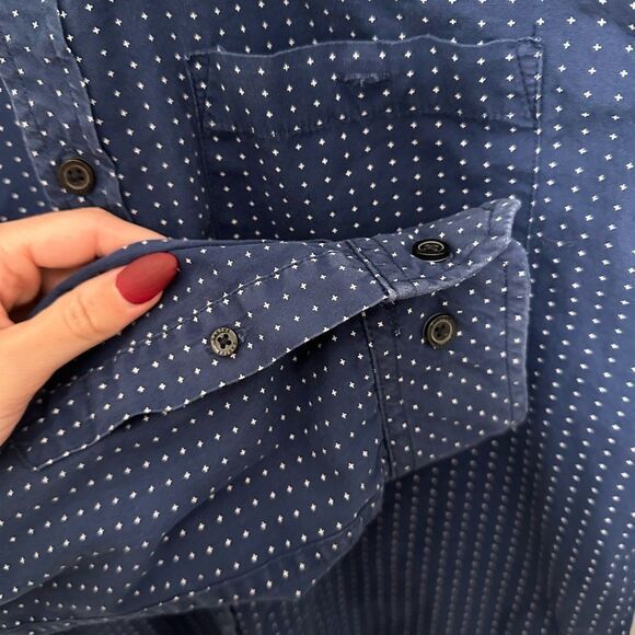 Cactus Man Men’s Blue Botton Down - Picture 5 of 8